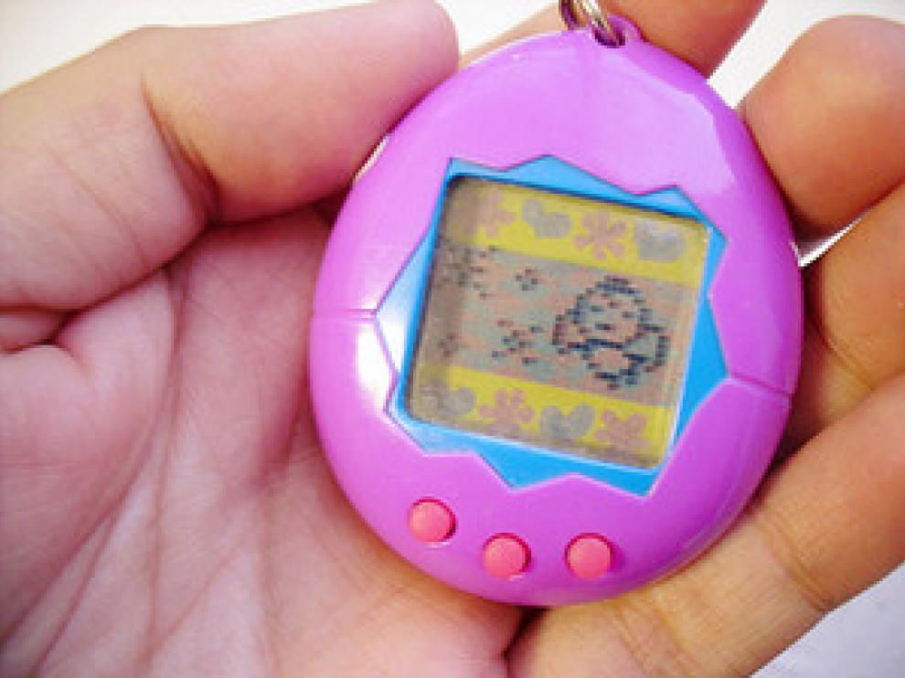 La muerte de un Tamagotchi en la versión norteamericana. / Catalina Damian