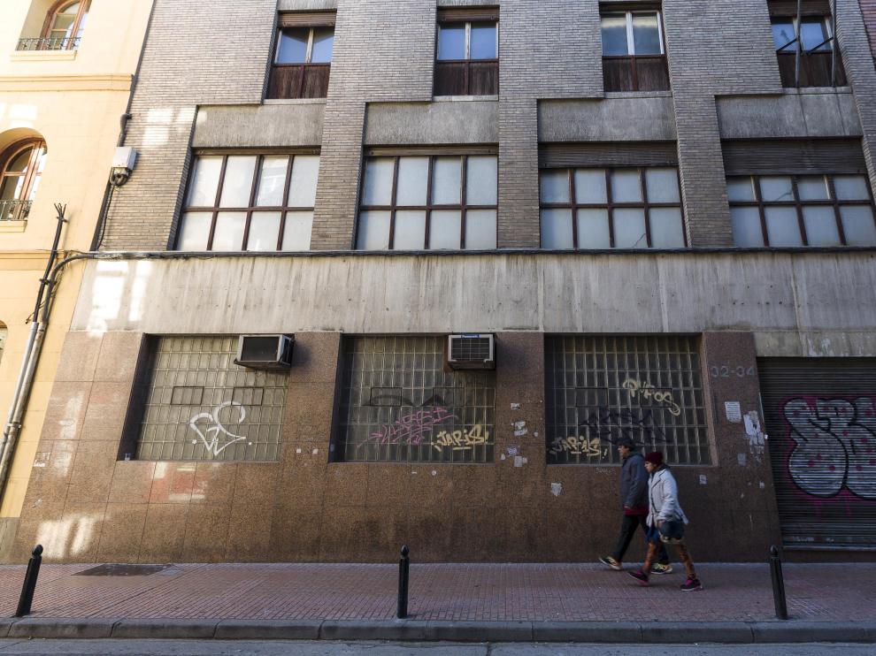 La fachada del edificio del antiguo conservatorio de música de la calle de San Miguel.