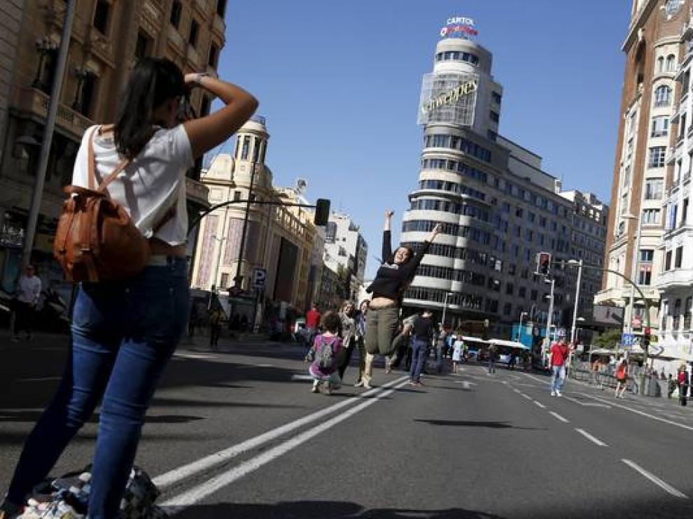 La Gran Vía de Madrid, sin coches, en una imagen de archivo.