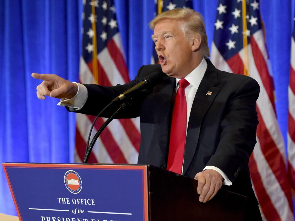 Donald Trump en su encuentro con la prensa.