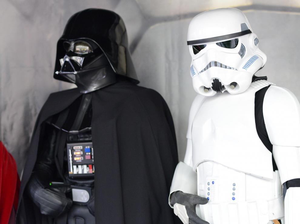 Personajes de Star Wars en una foto de archivo.