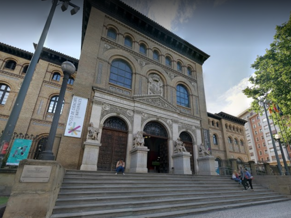 Fachada del Paraninfo de Zaragoza.