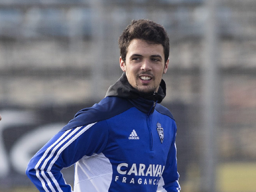 Erik Morán, en un momento del último entrenamiento del Real Zaragoza, el pasado lunes en la Ciudad Deportiva tras el empate a uno ante el Lugo, en el que fue titular.