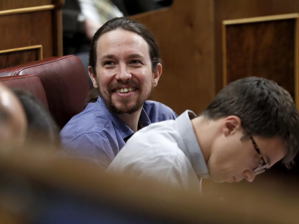 Foto de archivo de Pablo Iglesias junto a Íñigo Errejón en el Congreso de los Diputados.