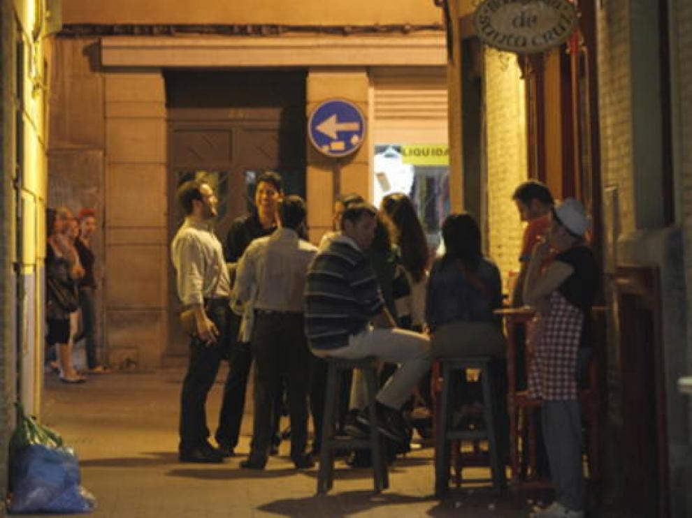 El ruido de las terrazas y bares nocturnos causa problemas a los vecinos