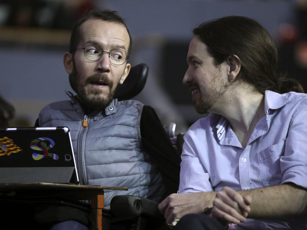 Echenique junto a Pablo Iglesias en Vistalegre II.