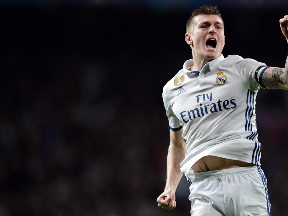 Toni Kroos en la celebración de su gol, que fue el segundo del Real Madrid.