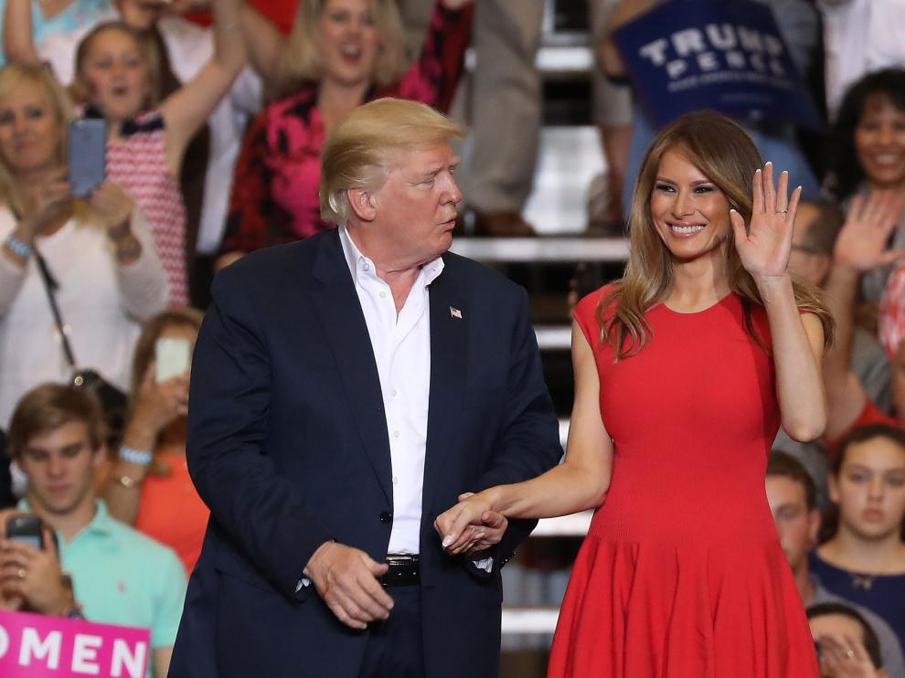 Donald Trump y Melania, este sábado en Florida.