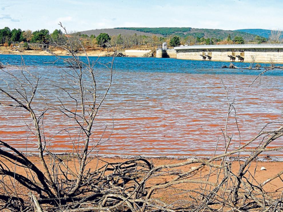 Estado en que se encontraba este martes el pantano de la Cuerda del Pozo, al 62%.
