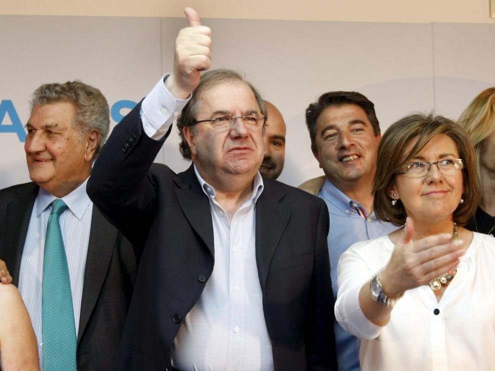 La presidenta del PP de Soria Marimar Angulo junto a Juan Vicente Herrera en un acto electoral en Soria