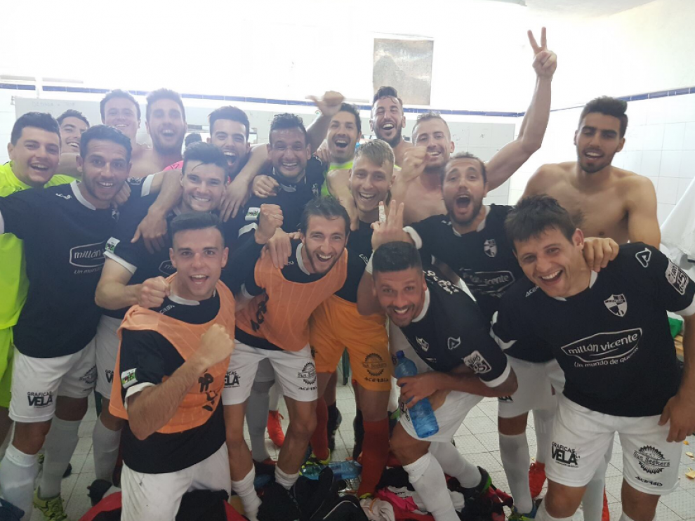 El Ebro se trae los tres puntos de Sagunto | Noticias de en Heraldo.es