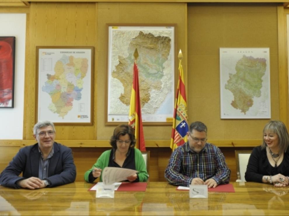 Firma del convenio.