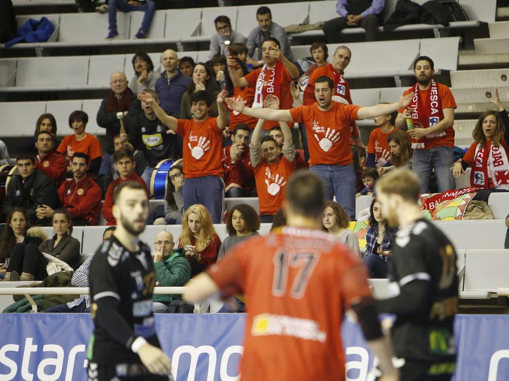 Victoria del Bada Huesca ante el Ademar León