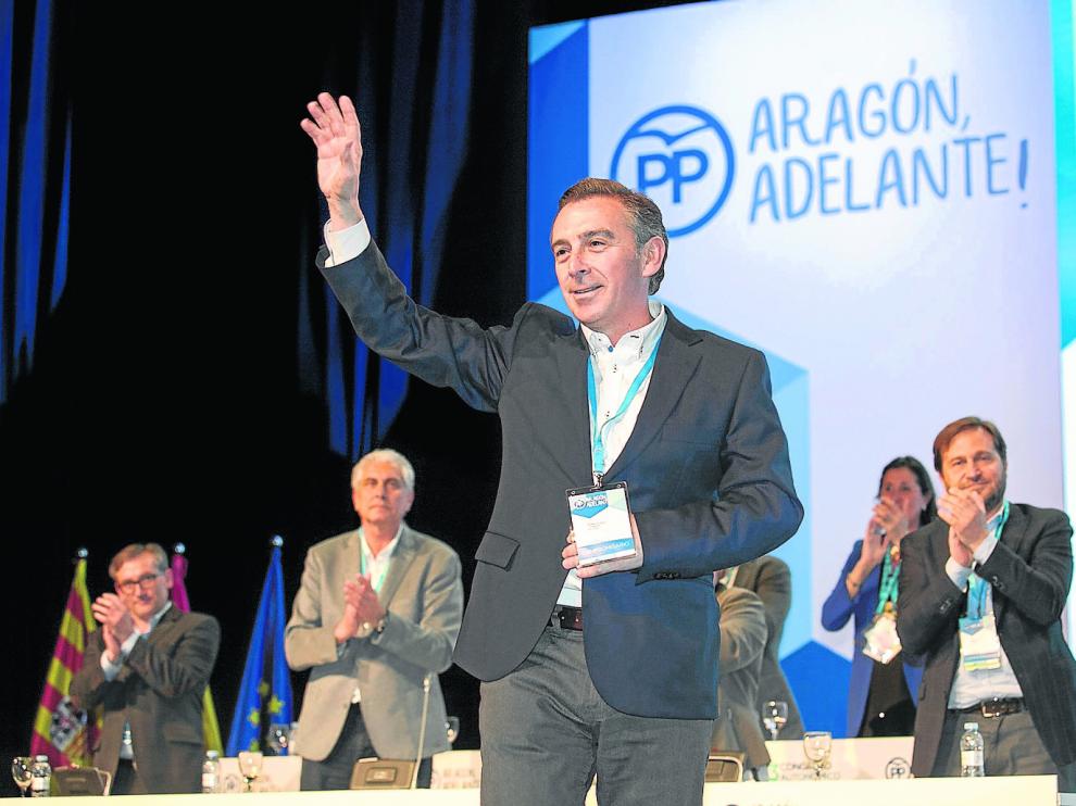 Luis María Beamonte, tras ser elegido casi por unanimidad como nuevo presidente del PP de Aragón.