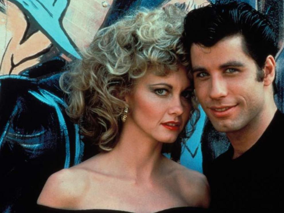 John Travolta y Olivia Newrton John en 'Grease'.