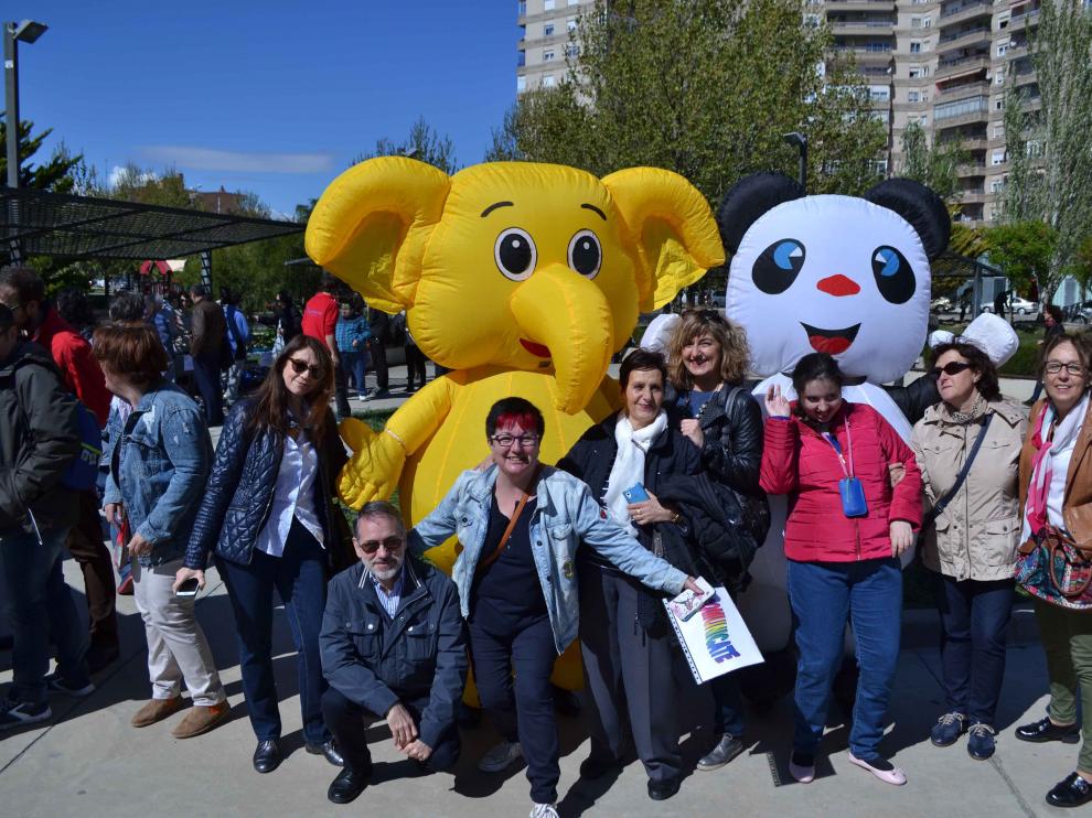 Jornada de Autismo Aragón en el parque Roberto Camardiel Escudero.