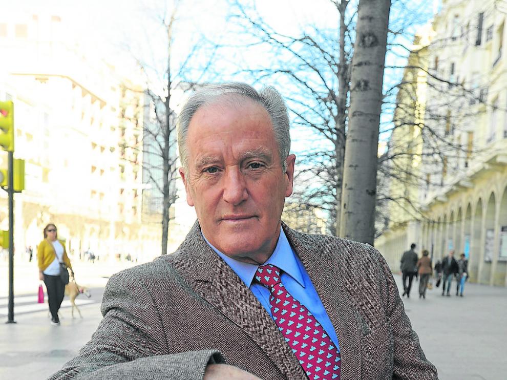 El general de división retirado Alberto Asarta, hace unos días en Zaragoza.