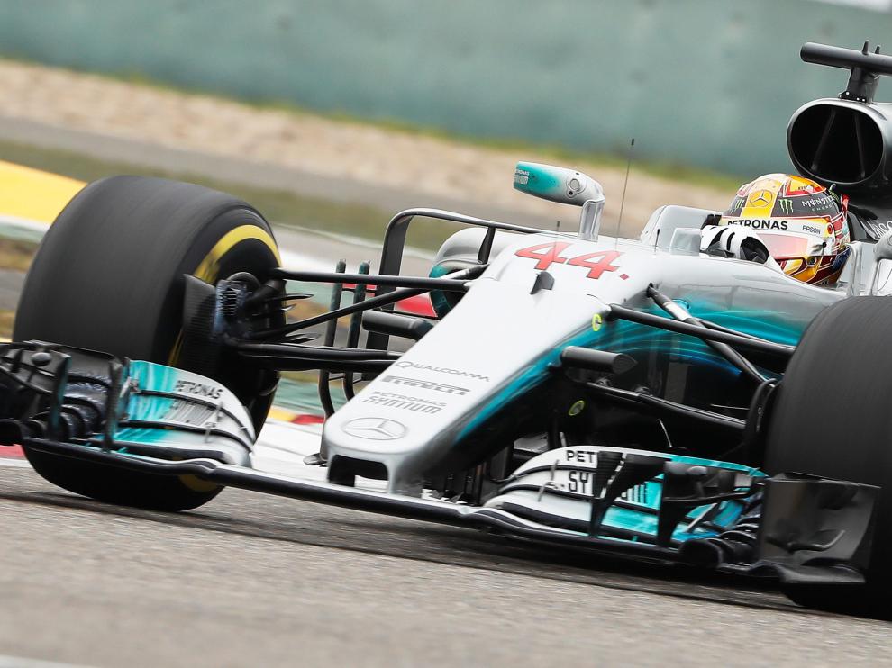 El Mercedes de Hamilton, en el circuito de Shanghái, este domingo