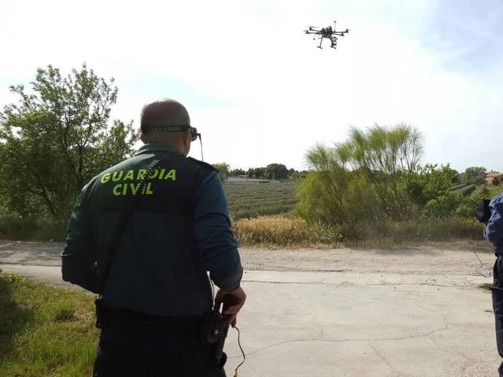 La Guardia Civil busca al desaparecido en Garrapinillos