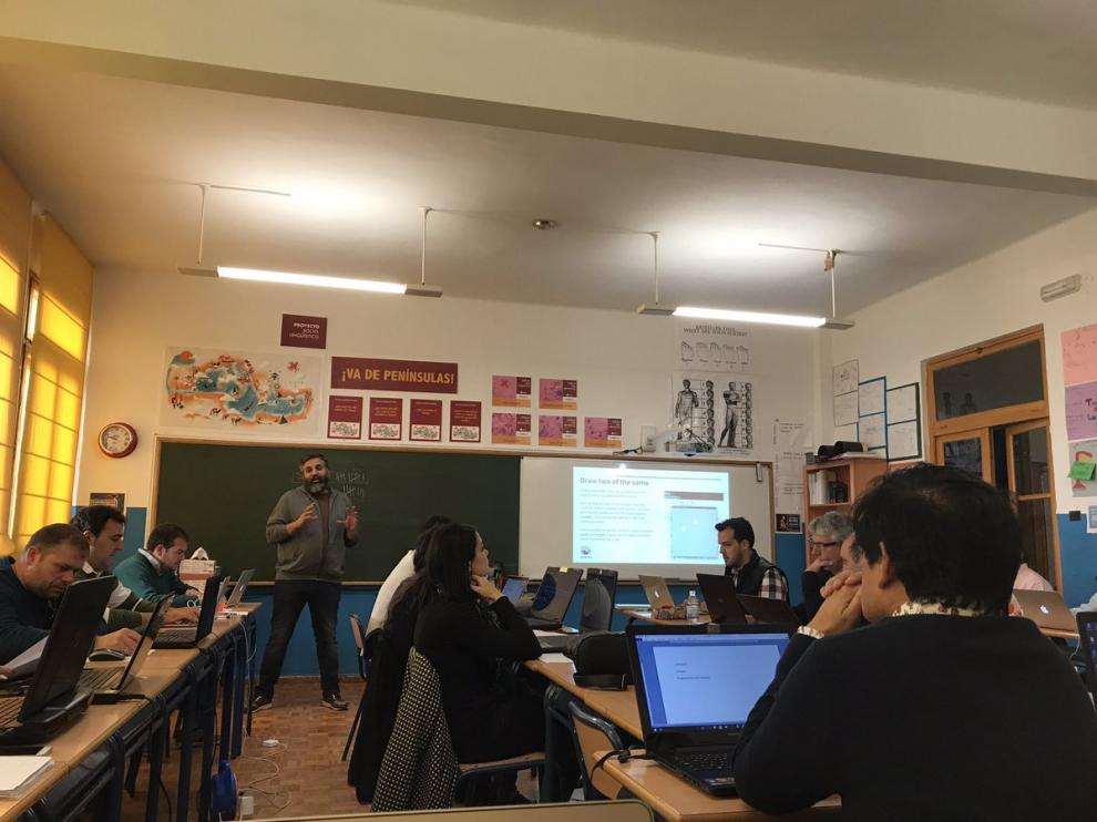 Carmen Pellicer y David Cuartielles han unido sus conocimientos y su implicación en el mundo educativo para llevar a cabo esta formación.