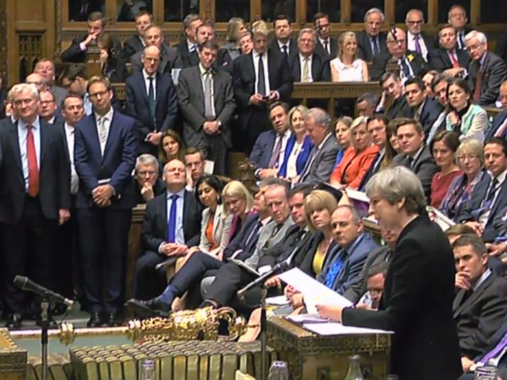 La Cámara de los Comunes británica ha aprobado este miércoles la celebración de elecciones generales anticipadas el próximo 8 de junio.