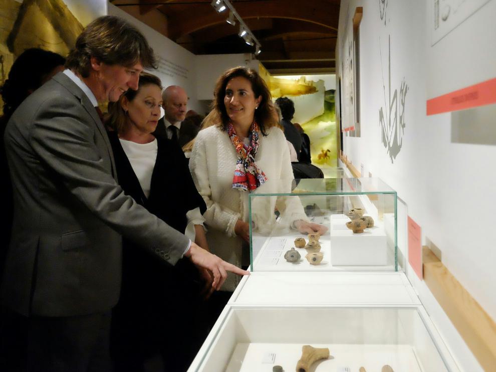 El acto inaugural estuvo presidido porla consejera de Cultura y Turismo, María Josefa García Cirac, y el director de la Oficina de Cultura y Turismo de la Comunidad de Madrid, Jaime de los Santos, y contó con la presencia del alcalde de Soria, Carlos Martínez.