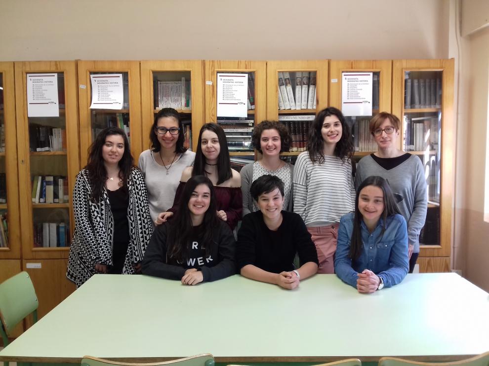 Alumnas aragonesas y francesas de intercambio, en el IES Tiempos Modernos.