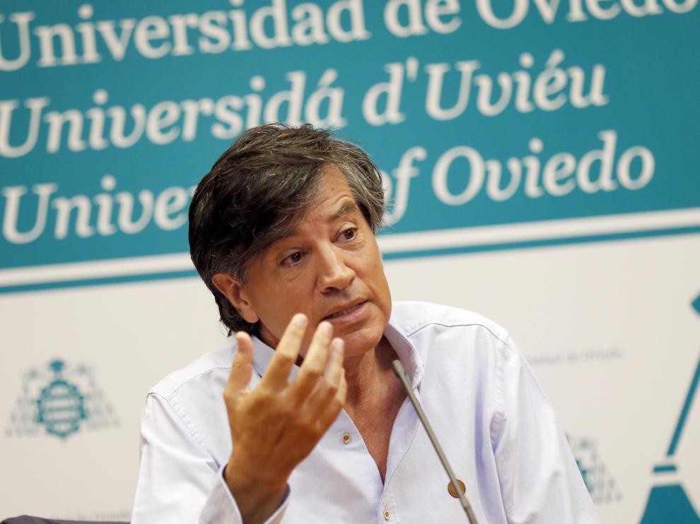 El investigador bioquímico Carlos López Otín.