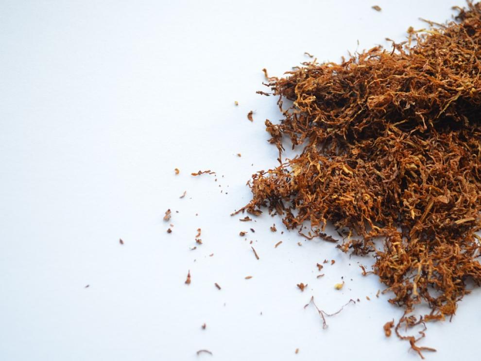 El uso de cigarrillos de tabaco tiene consecuencias dañinas en todo el cuerpo.