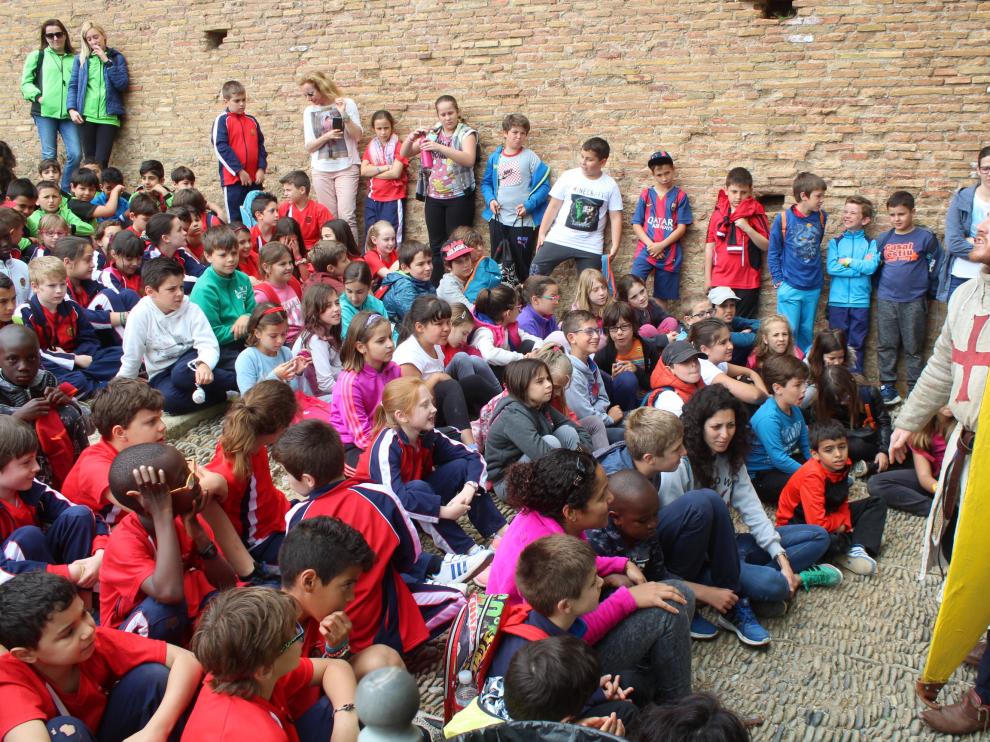 Alrededor de 350 escolares de Primaria han visitado el castillo.
