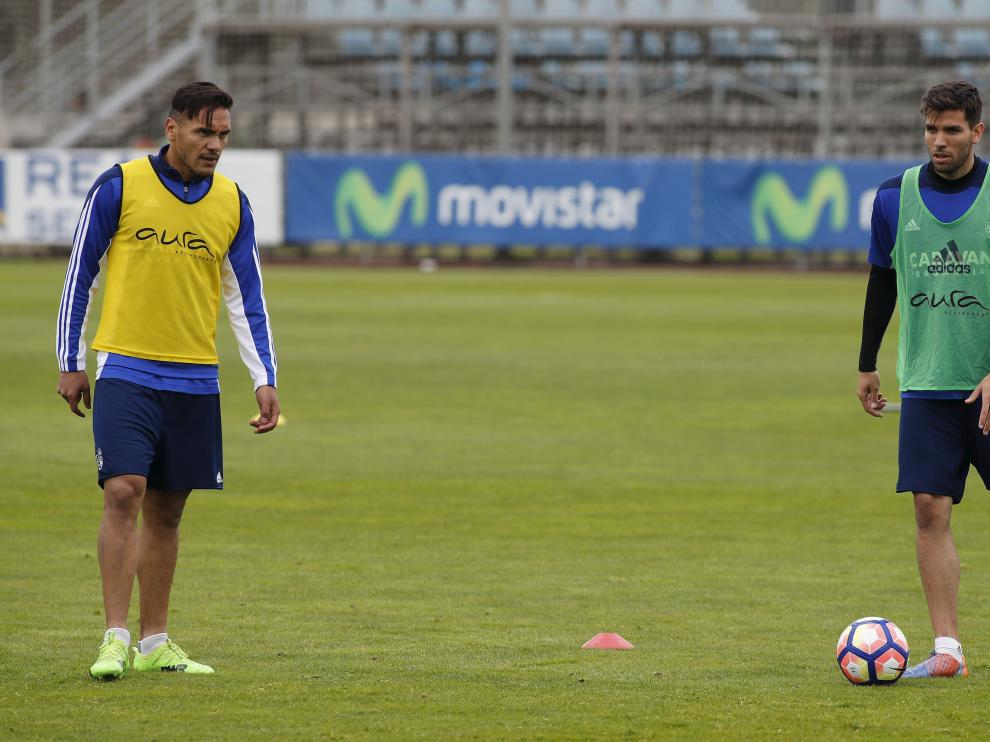 Marcelo Silva y Cabrera se entrenaron ayer con el grupo e incluso pudieron golpear la pelota.