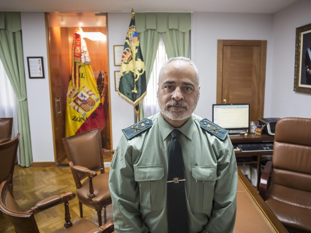 El general Carlos Crespo, nuevo jefe de la VIIIZona de Aragón, esta semana en su despacho de la Comandancia de Zaragoza.