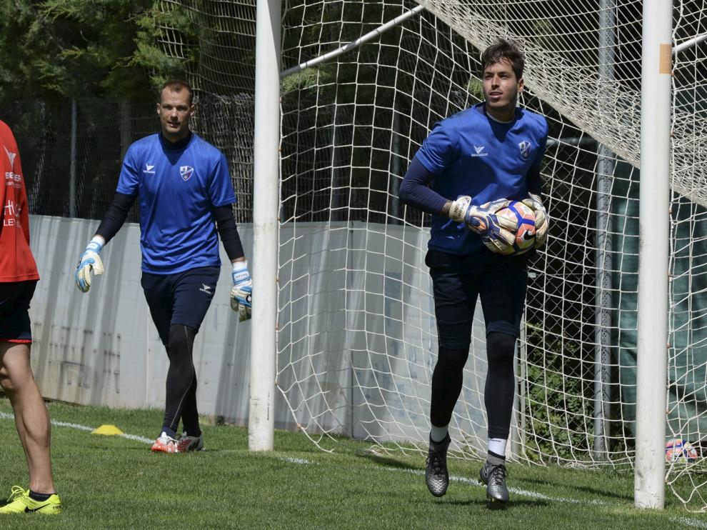 Entrenamiento del Huesca este viernes.