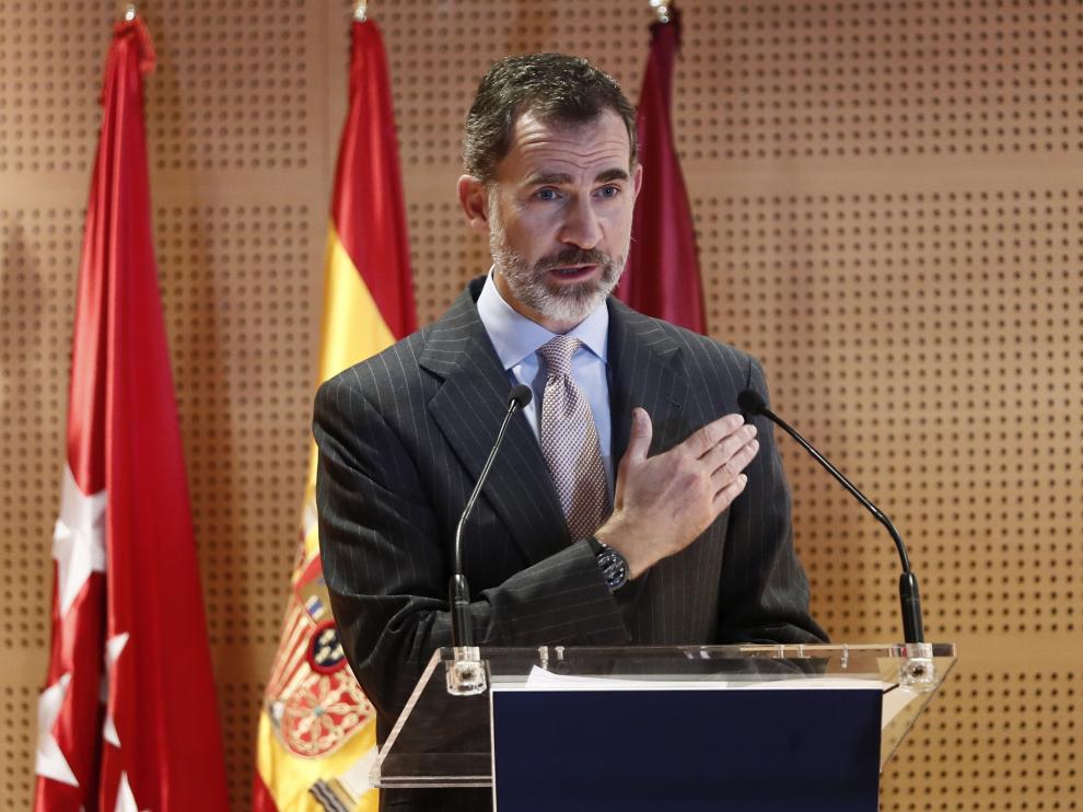 Felipe VI homenajea a la reina Sofía por su "compromiso" social