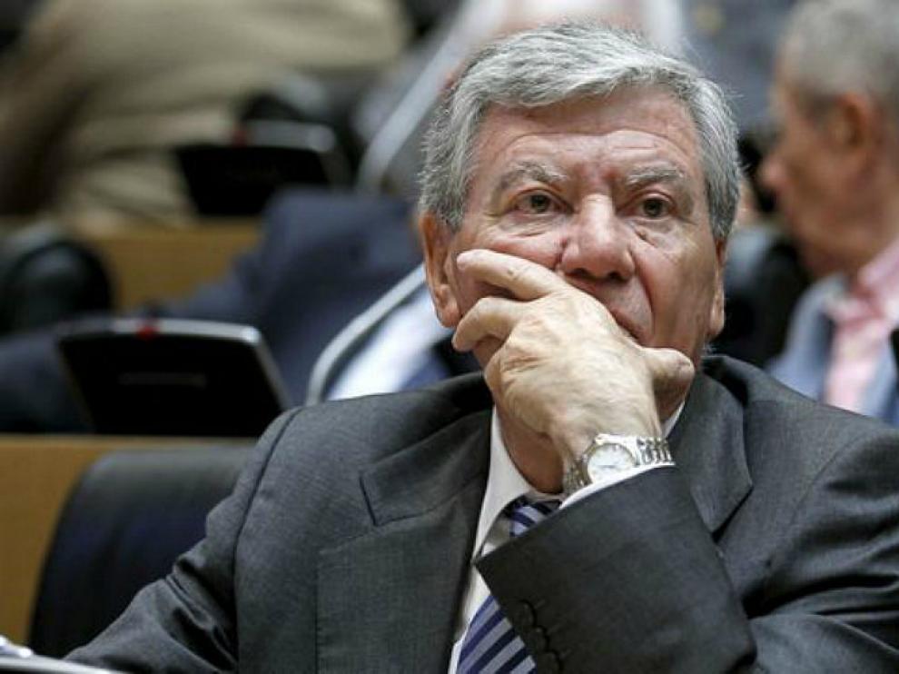 José Luis Corcuera se da de baja en el PSOE.