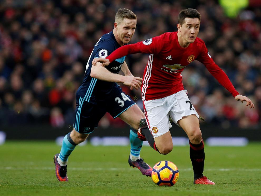 Ander Herrera en un partido con el Manchester United.