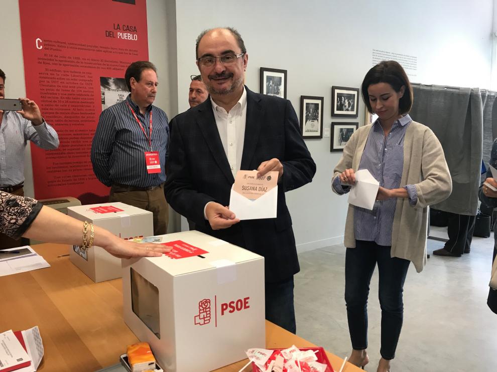 Lambán votó en Ejea.