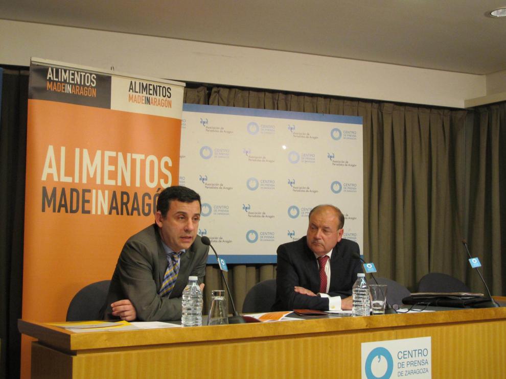 José Ignacio Domingo, gerente de la AIAA y Felix Longás, presidente.