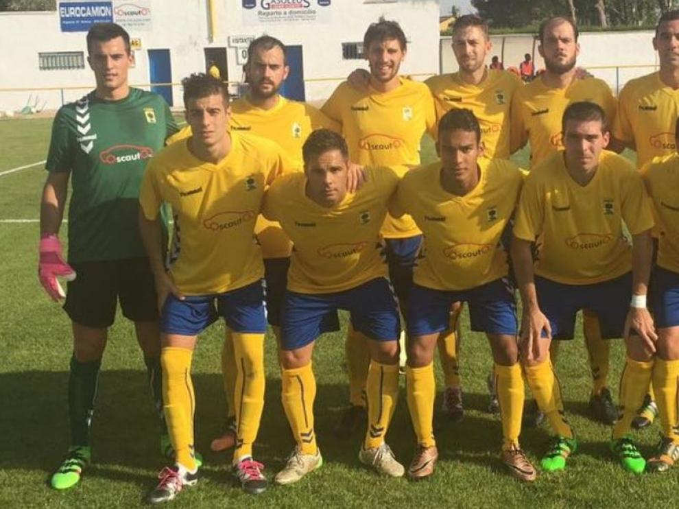 Formación del CD Robres en uno de sus partidos.