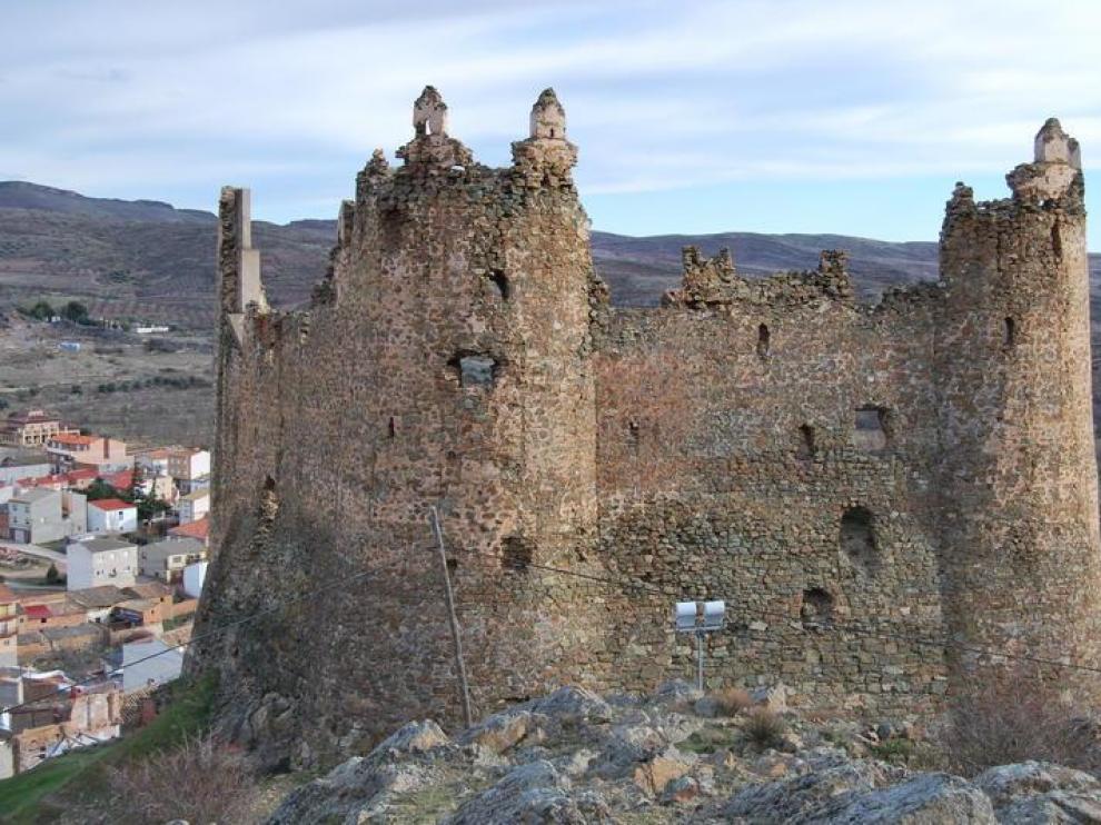 Restos del castillo de Jarque de Moncayo.