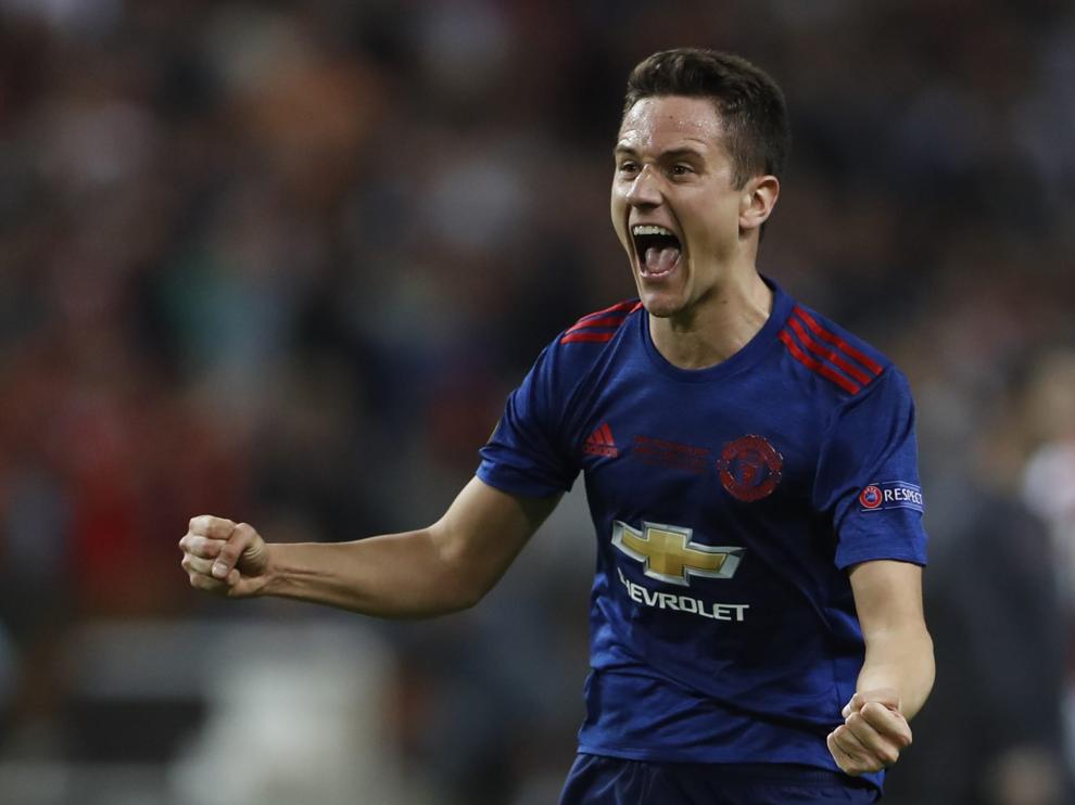 El exzaragocista Ander Herrera celebrando la victoria.