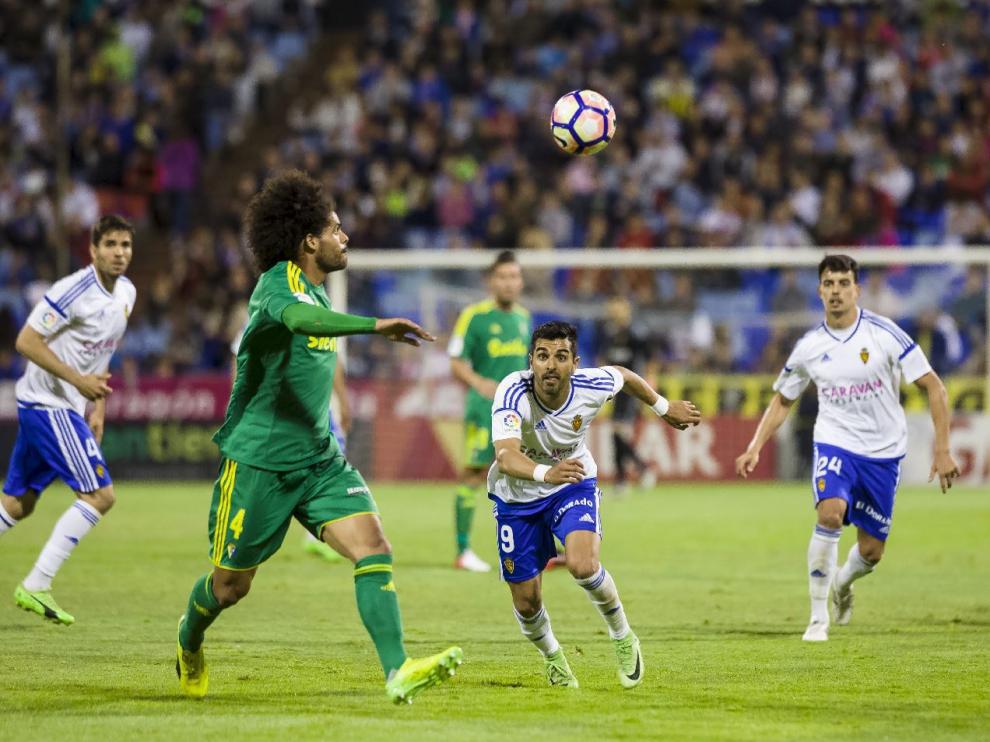 Un lance del último partido en La Romareda, el Real Zaragoza-Cádiz.