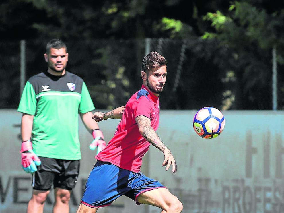 El extremo Álvaro Vadillo, en imagen ayer en el IESPirámide, puede regresar al once inicial.