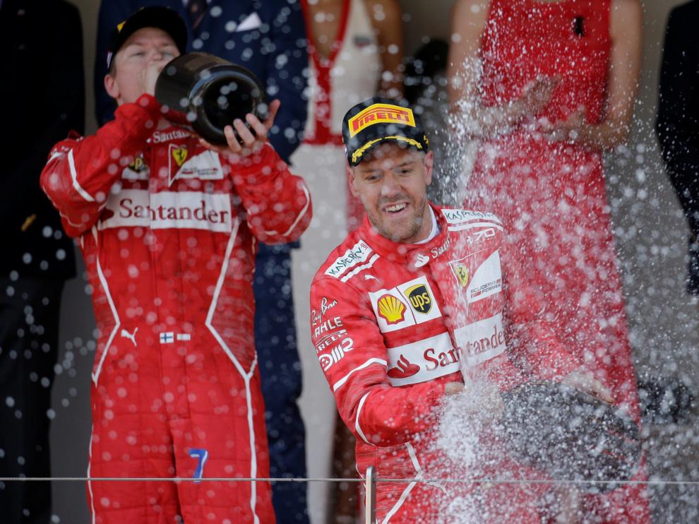 Sebastian Vettel celebra su victoria en el Gran Premio de Mónaco.