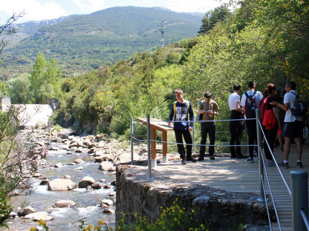 La cara desconocida del río Aragón a su paso por Villanúa