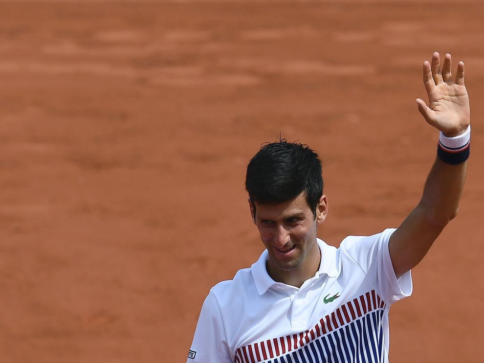 El jugador serbio Novak Djokovic derrota al español Marcel Granollers en el Grand Slam de París.