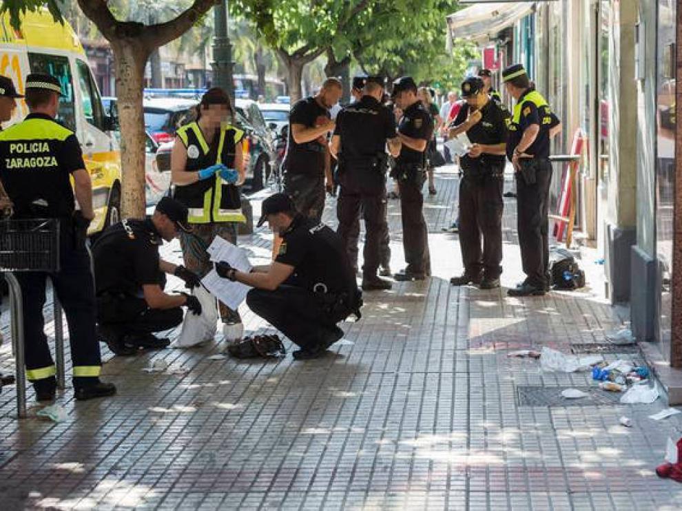 Una mujer fue asesinada por su expareja delante de su hijo, en Conde Aranda.