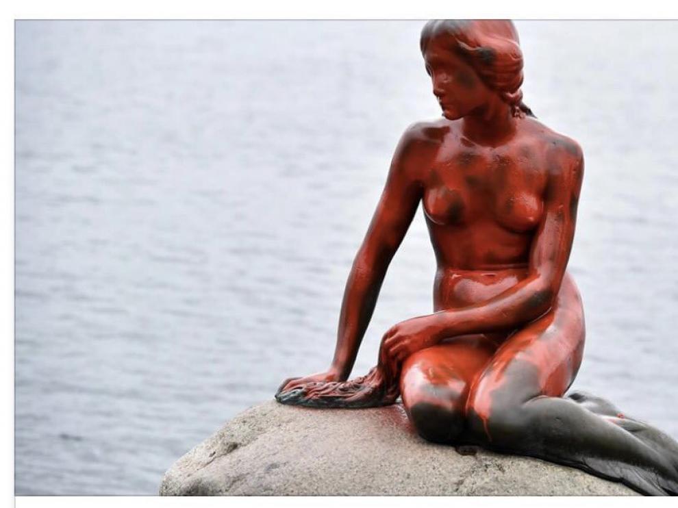 Vandalismo en la Sirenita de Copenhague.