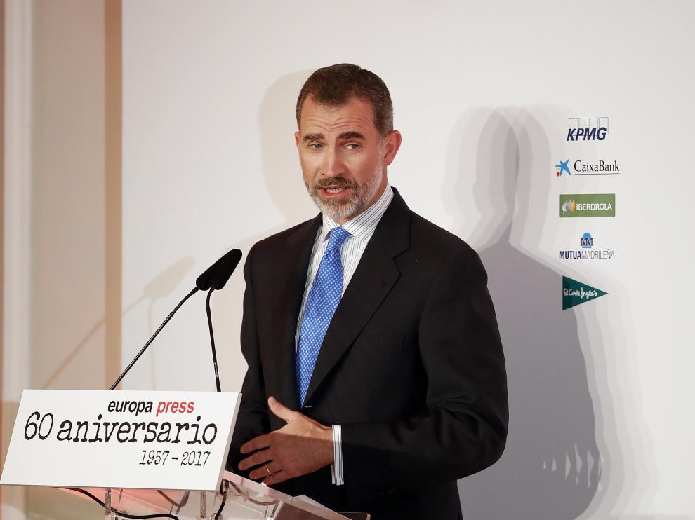 El rey de España, Felipe VI, durante su intrvención en el acto conmemorativo del 60 aniversario de la agencia de noticias privada Europa Press, este martes.