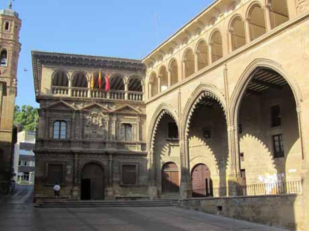 Alcañiz creará una bolsa de empleo de guías e informadores turísticos.